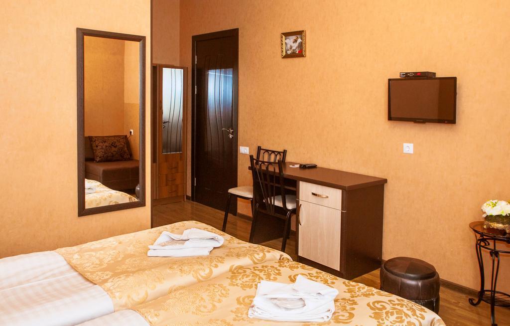 Flamingo Hotel Tbilisi Eksteriør bilde
