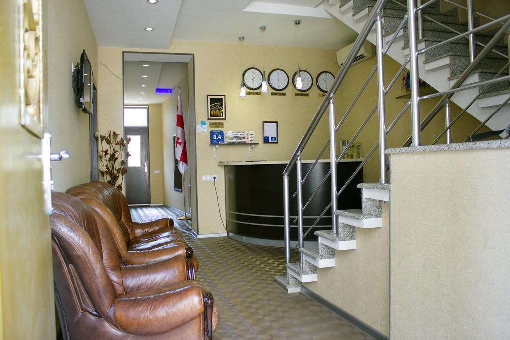 Flamingo Hotel Tbilisi Eksteriør bilde