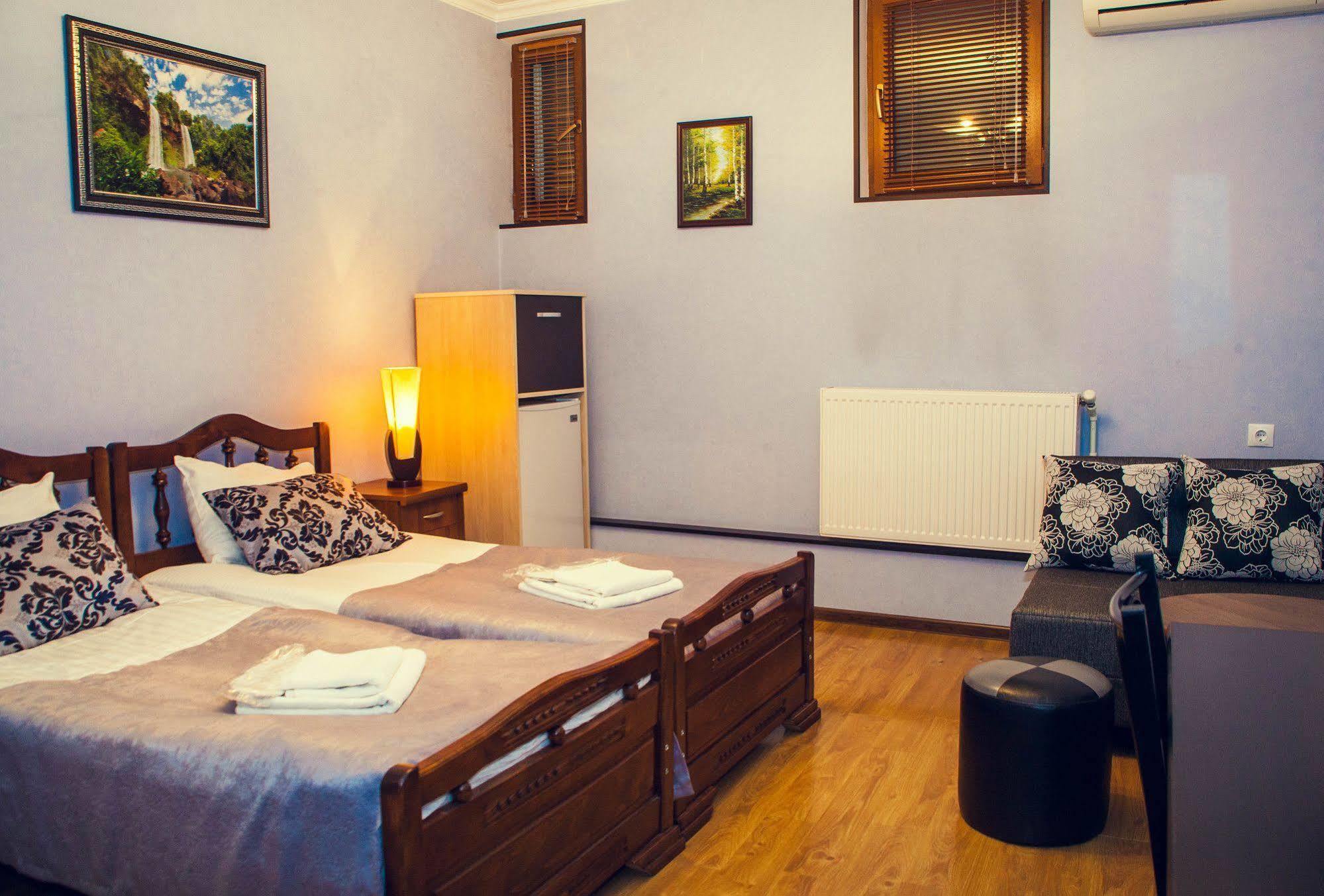 Flamingo Hotel Tbilisi Eksteriør bilde