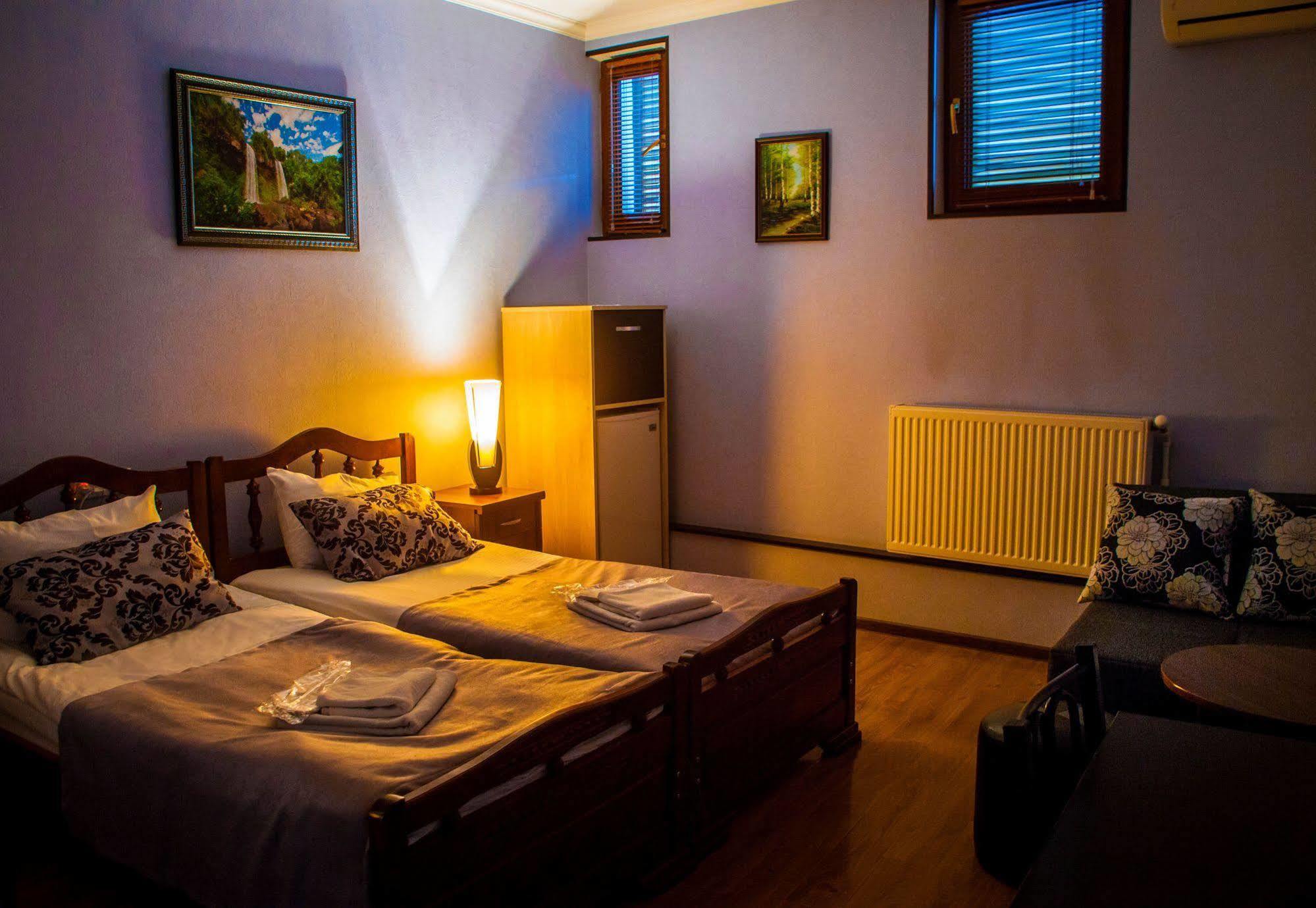 Flamingo Hotel Tbilisi Eksteriør bilde
