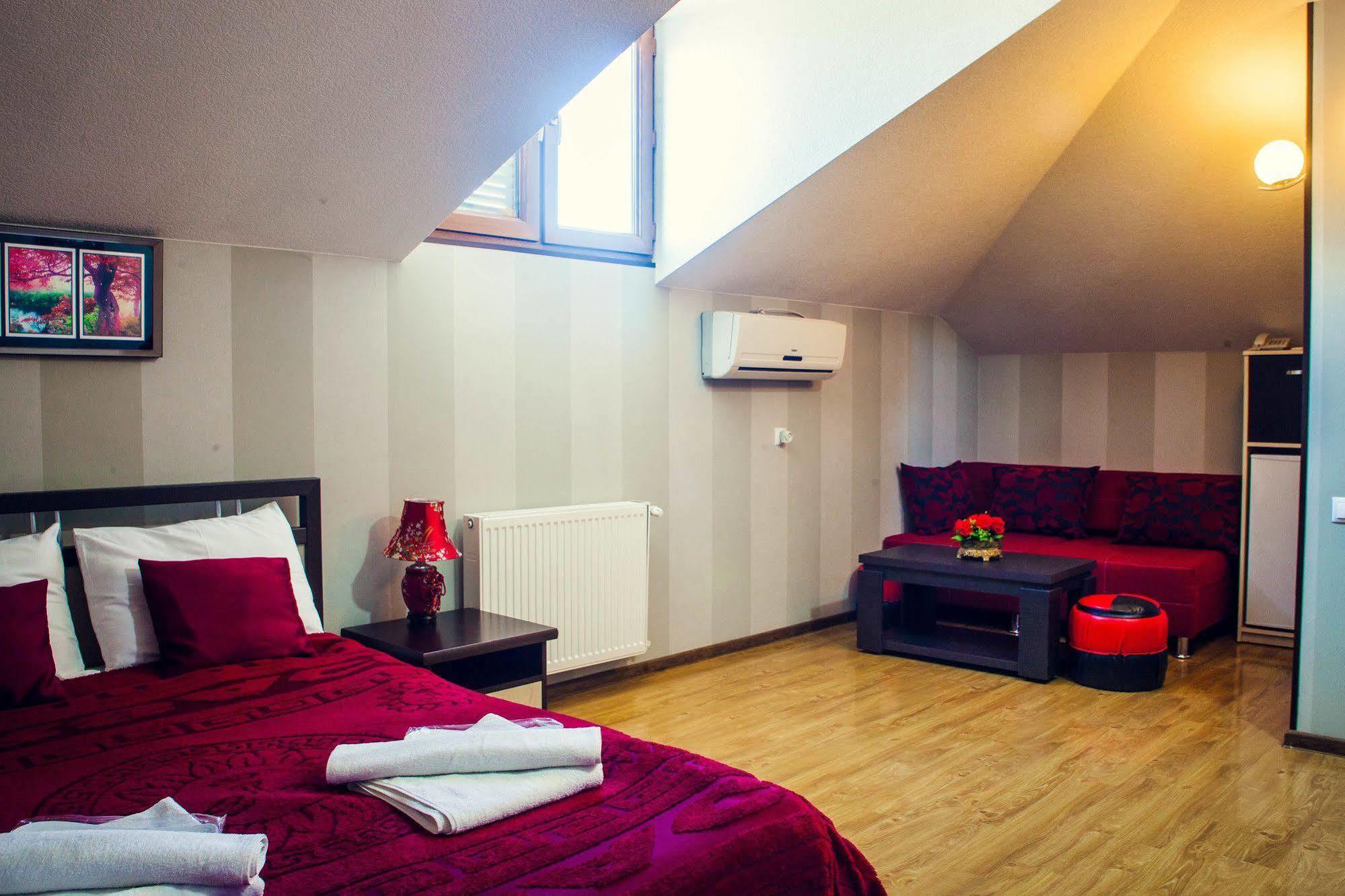 Flamingo Hotel Tbilisi Eksteriør bilde