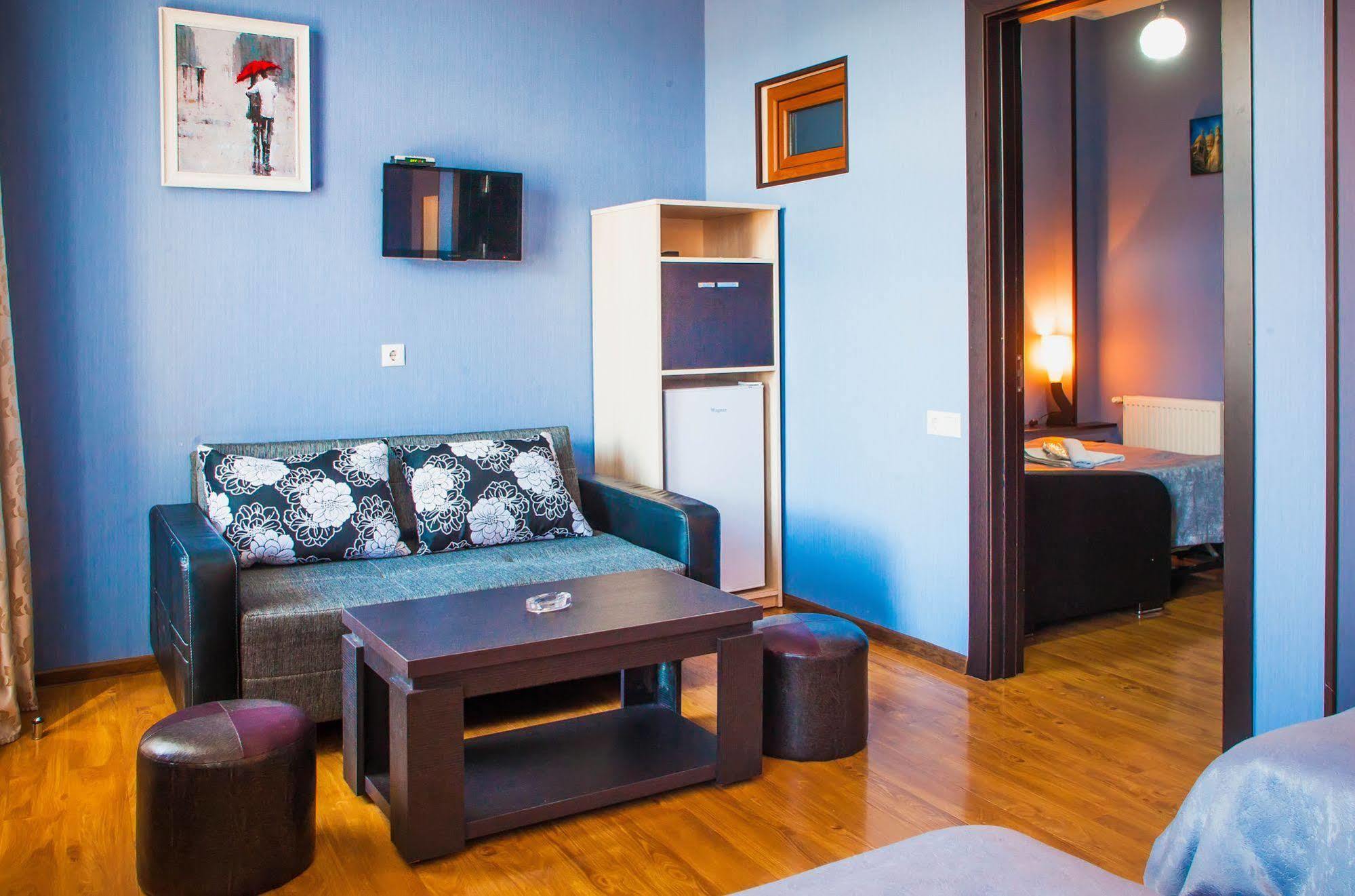 Flamingo Hotel Tbilisi Eksteriør bilde